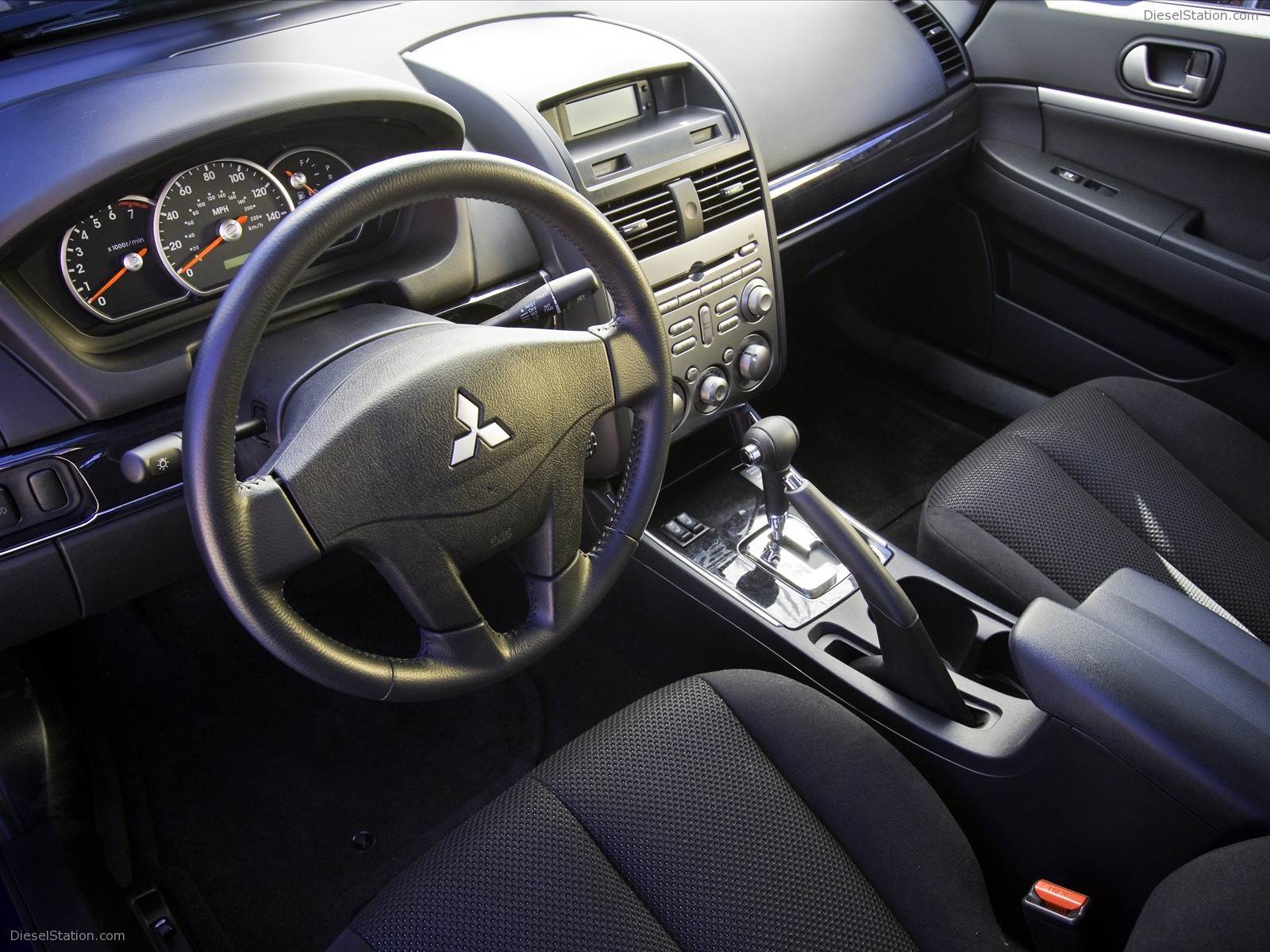 Mitsubishi Galant 2009